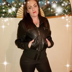 Meet your Posher, Amy-lynn